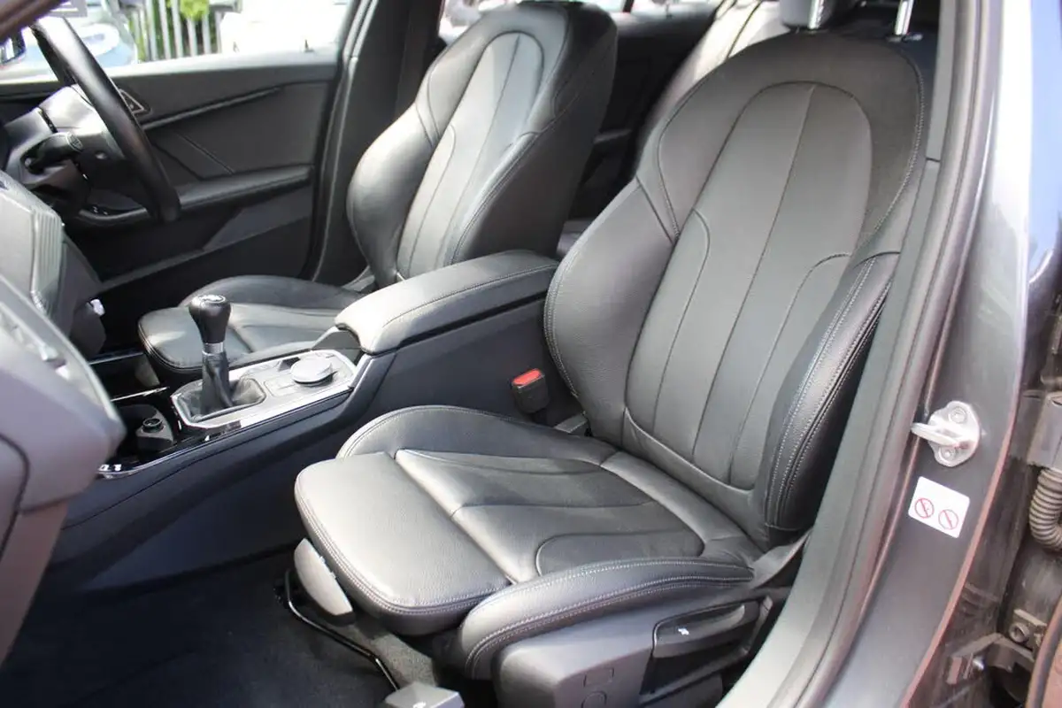 2021-bmw-1-series-15-118i-m-sport-lcp-big-21