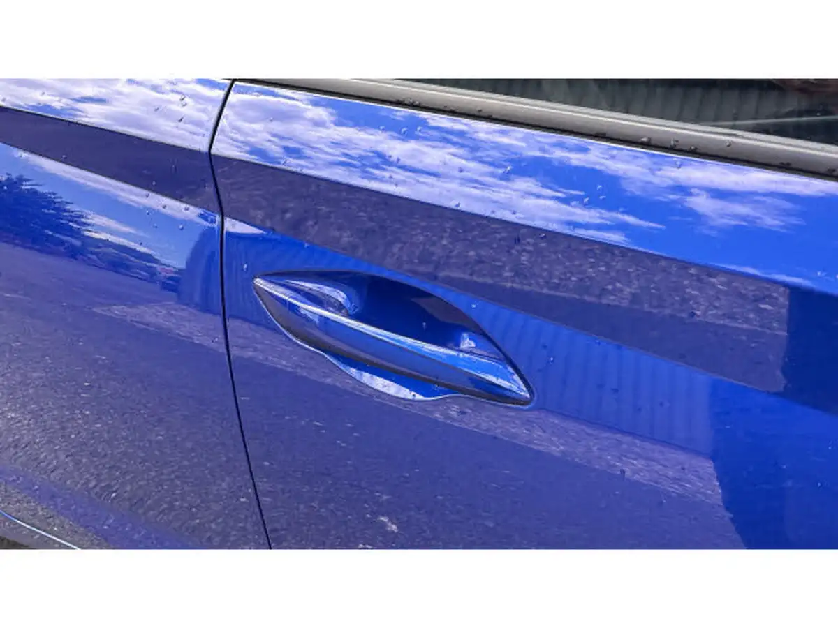 2022-hyundai-i20-10-t-gdi-se-connect-eclutch-imt-big-25