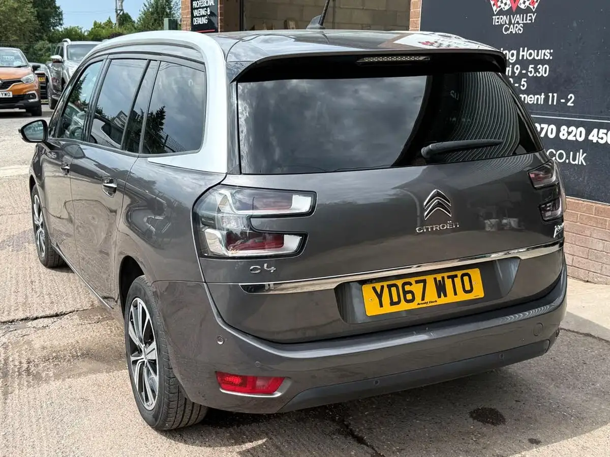 2017-citroen-grand-c4-picasso-16bluehdi-flair-big-76