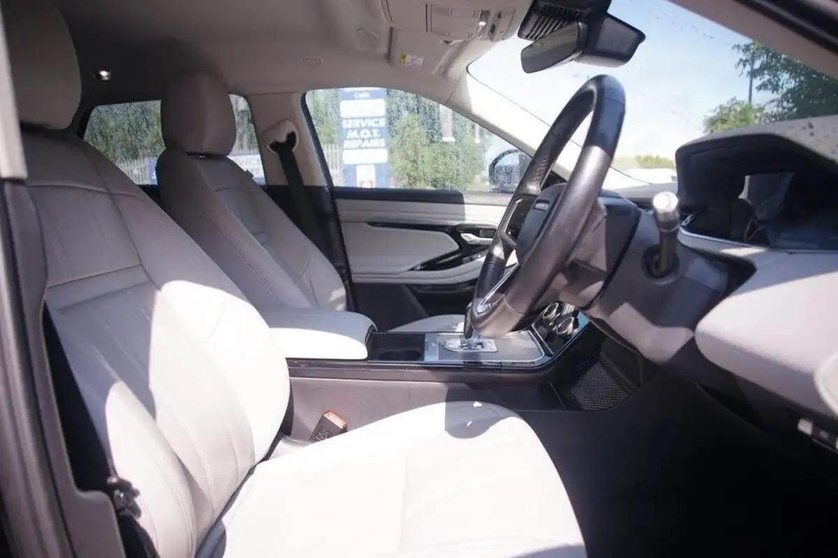 2021-land-rover-range-rover-evoque-20-p200-s-big-28