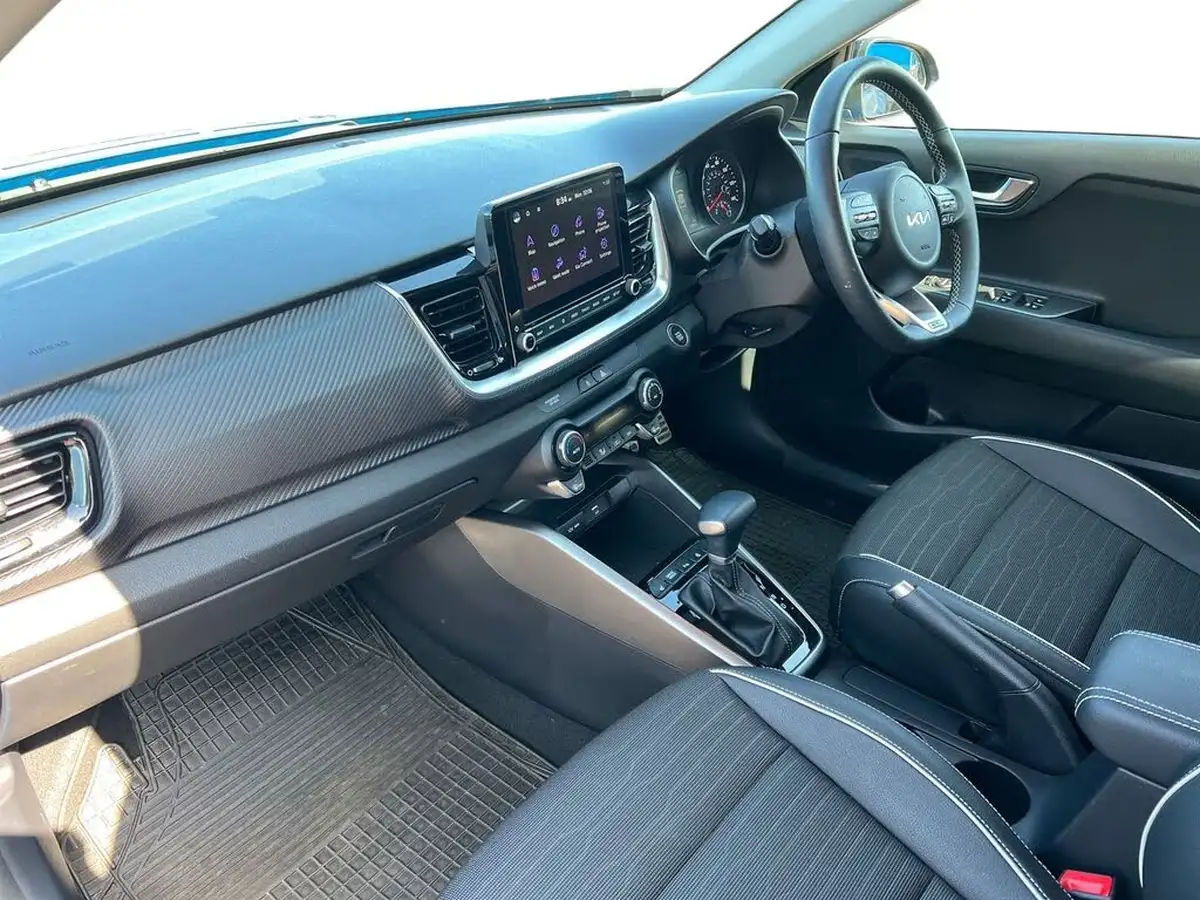 2023-kia-stonic-10-t-gdi-gt-line-s-118bhp-dct-big-13