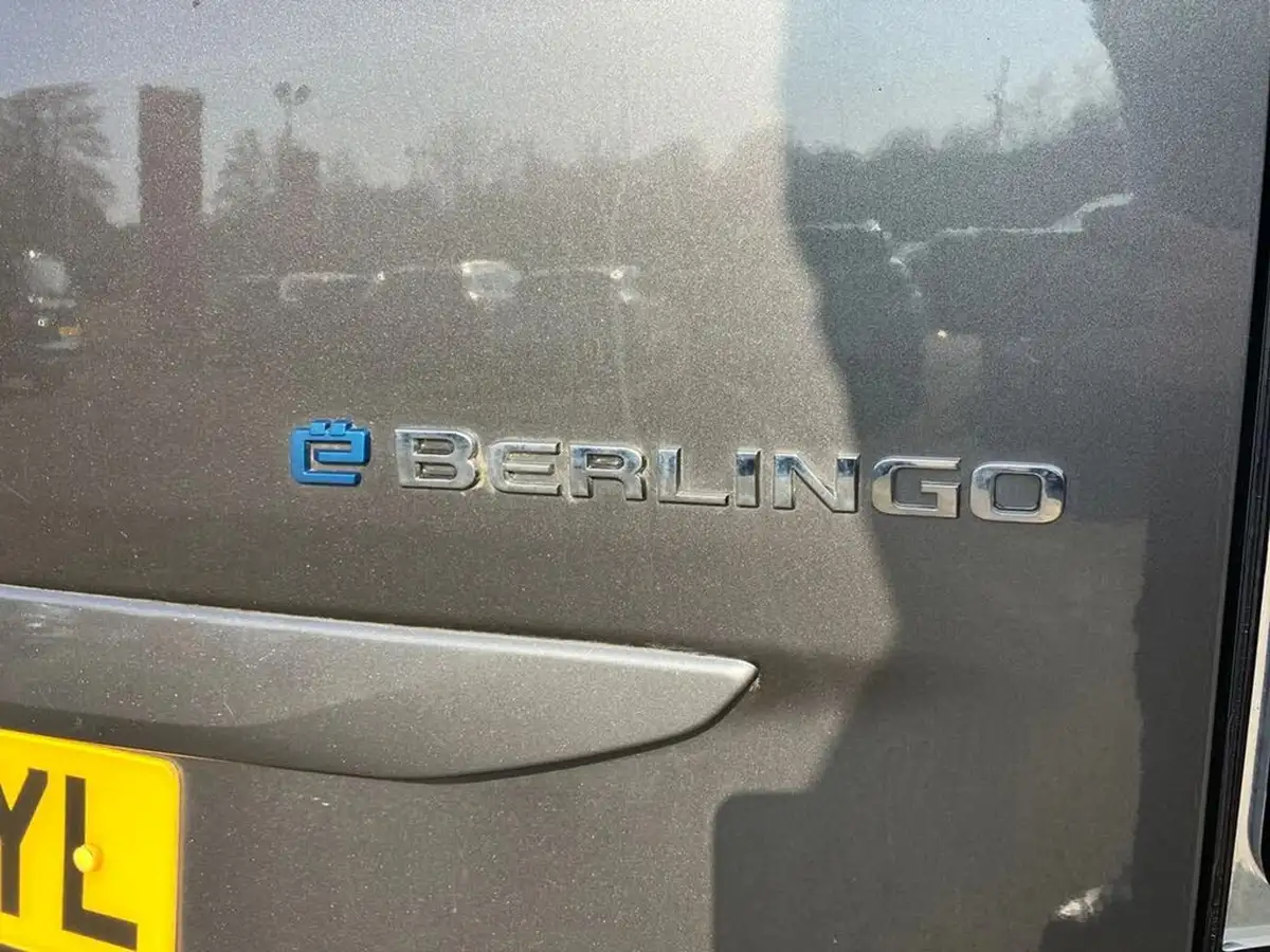 2023-citroen-berlingo-e-flair-xtr-m-size-big-45