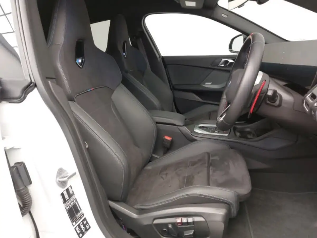 2025-bmw-2-series-20-m235i-xdrive-296bhp-big-10