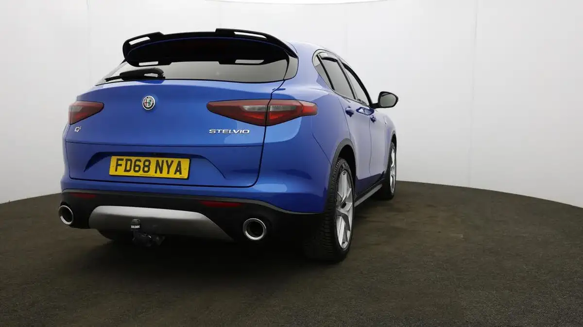2018-alfa-romeo-stelvio-20-milano-ss-big-64