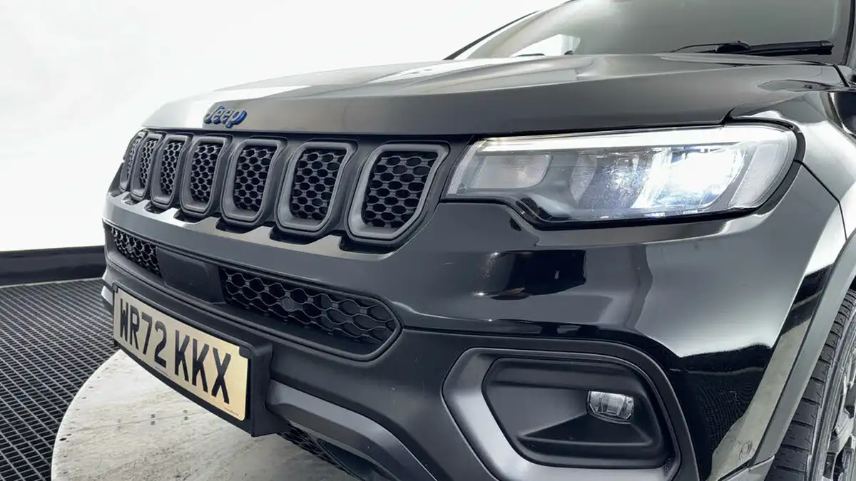 2022-jeep-compass-13-gse-trailhawk-big-31