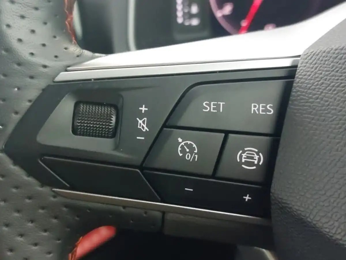 2024-seat-arona-10-tsi-fr-sport-115ps-big-14