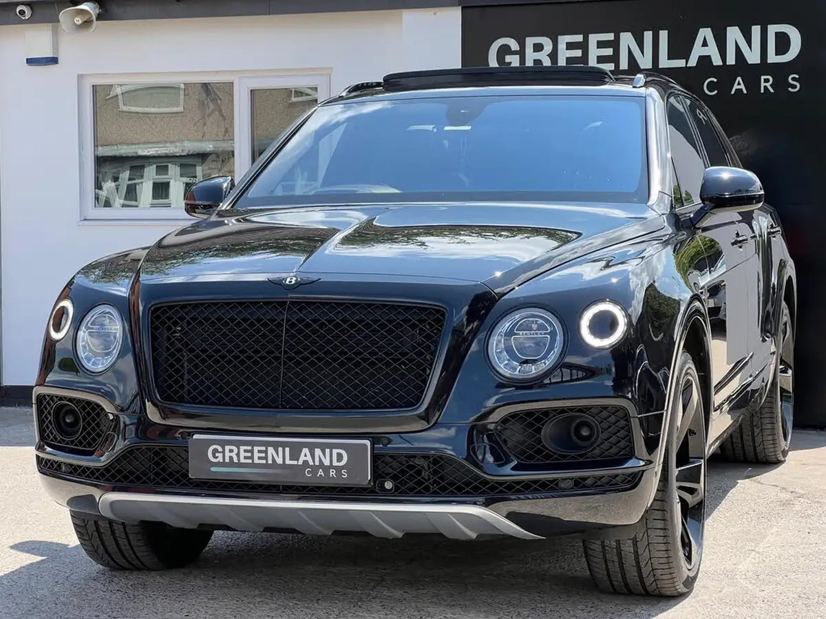 2017-bentley-bentayga-60-w12-big-40