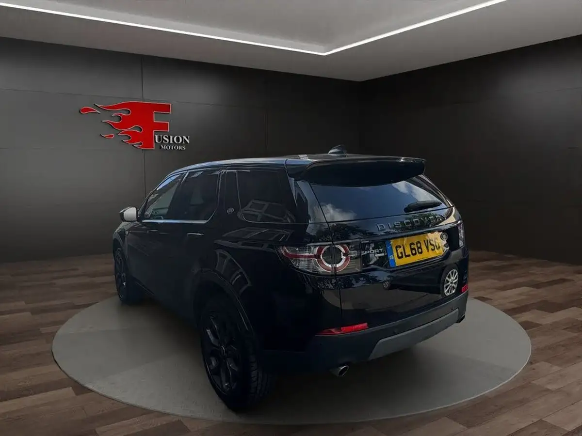 2019-land-rover-discovery-sport-20td4-landmark-big-4