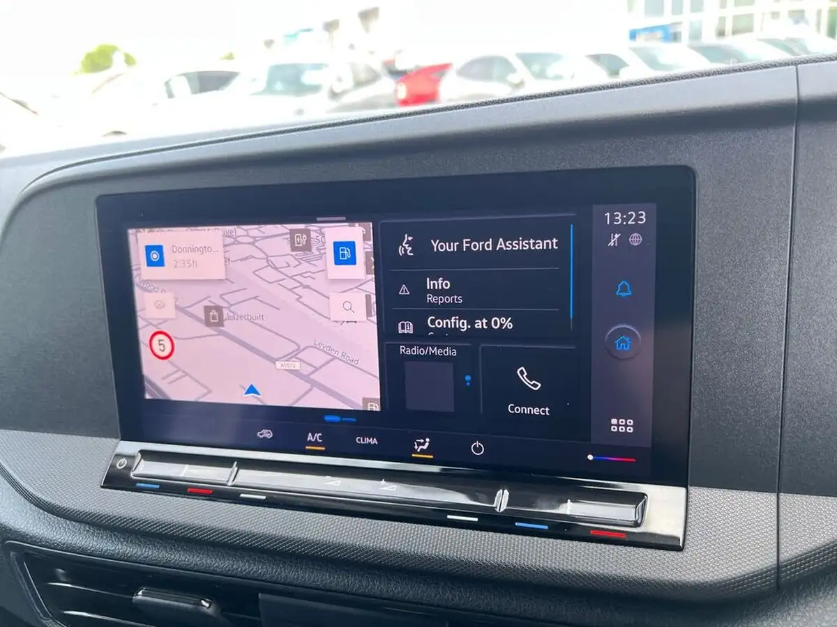 2025-ford-transit-connect-20-ecoblue-l2-240-trend-big-19