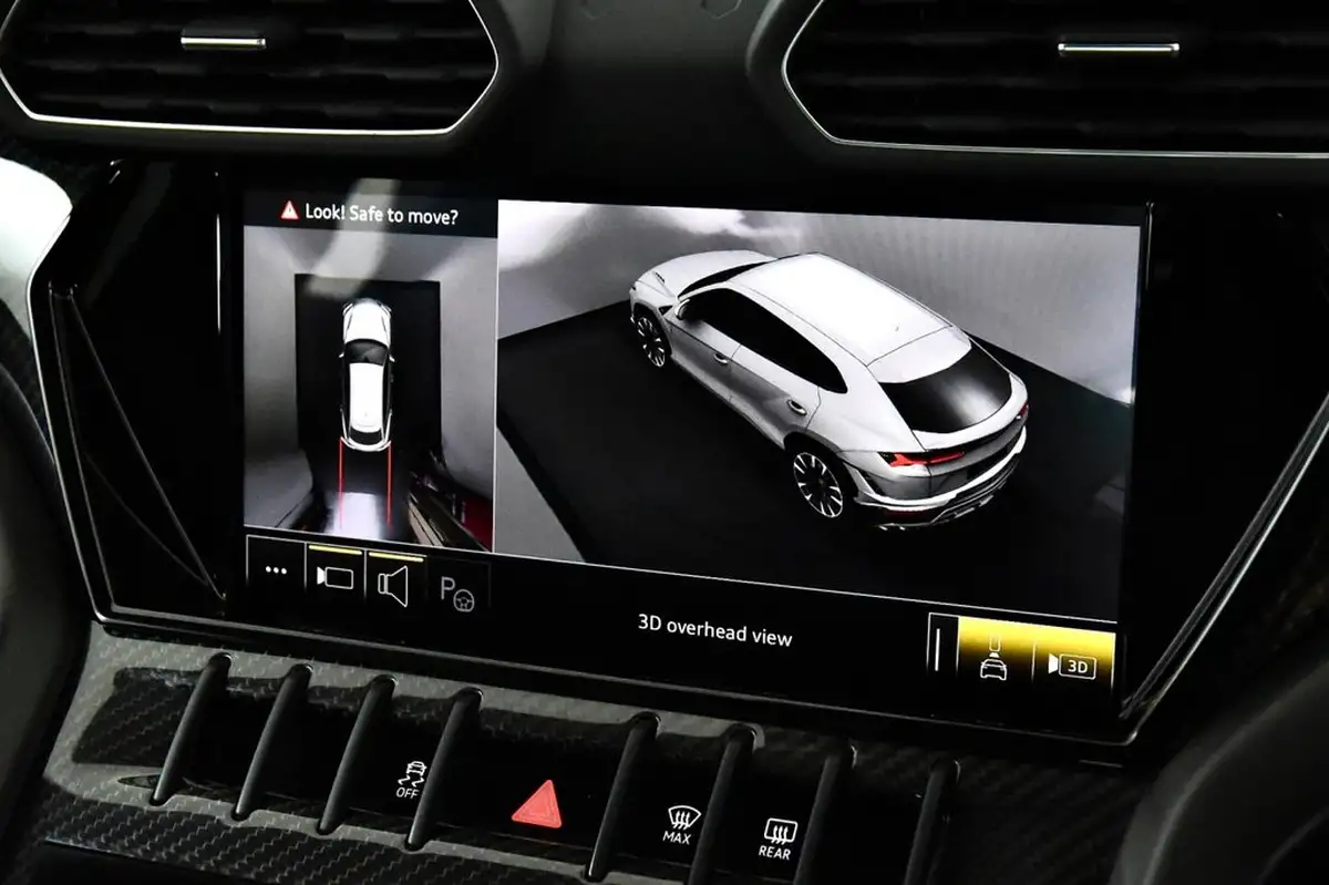 2024-lamborghini-urus-40-no-trim-big-47
