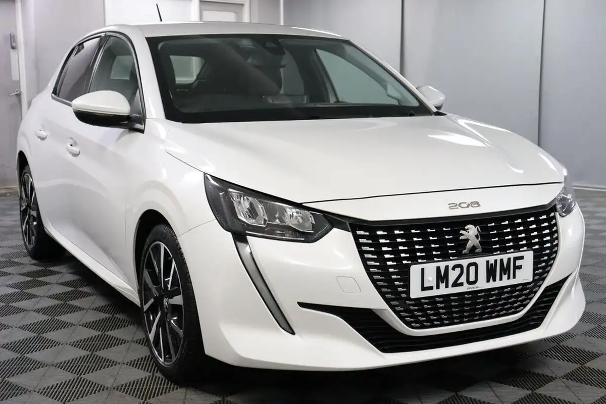 2020-peugeot-208-12-puretech-allure-130bhp-eat8-big-30