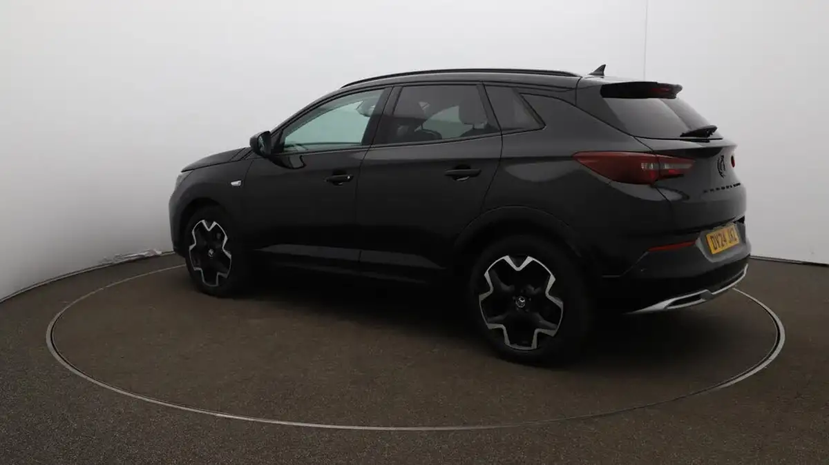 2024-vauxhall-grandland-12-ultimate-130ps-auto-big-33