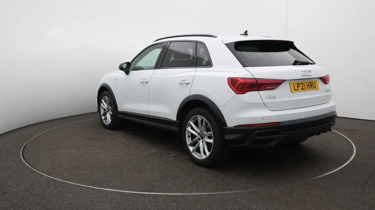2021-audi-q3-15-35-tfsi-black-edition-codcomfort-sound-pack-station-wagon-big-62