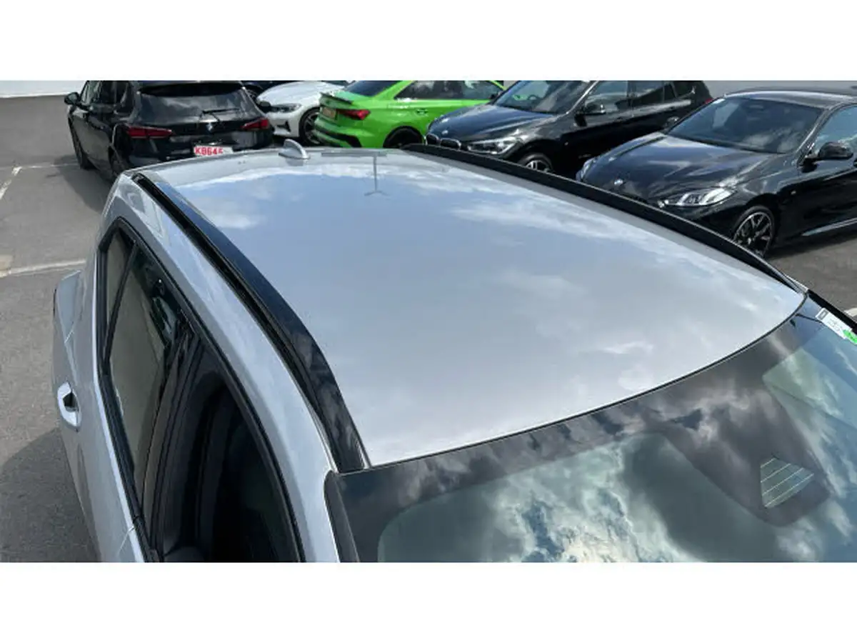 2023-volvo-xc40-20-b3-plus-big-20