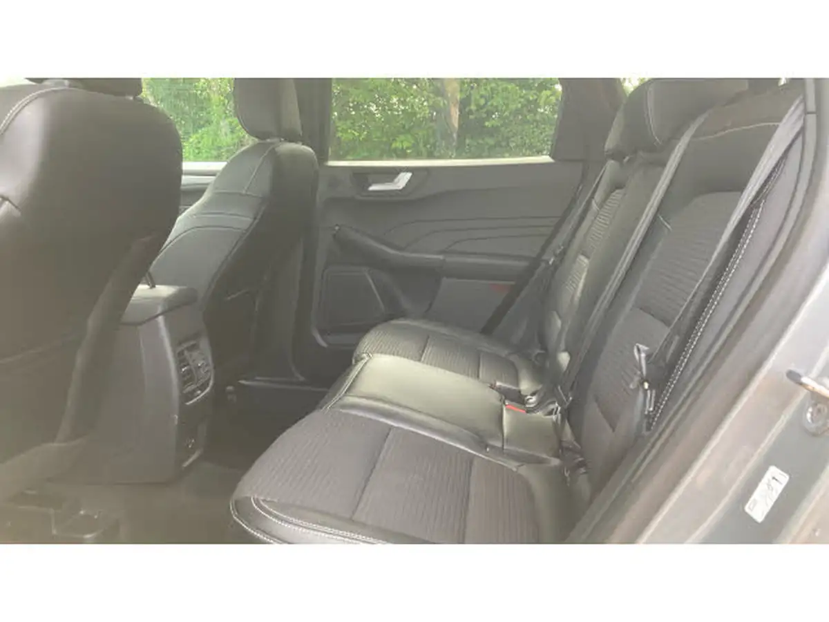 2022-ford-kuga-15t-titanium-edition-big-15