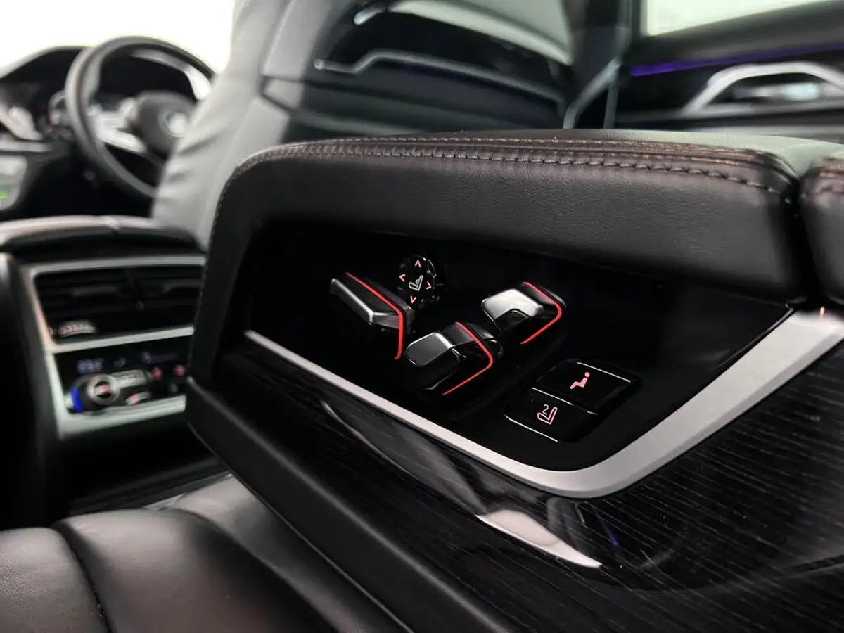 2019-bmw-7-series-30td-730d-m-sport-xdrive-big-22