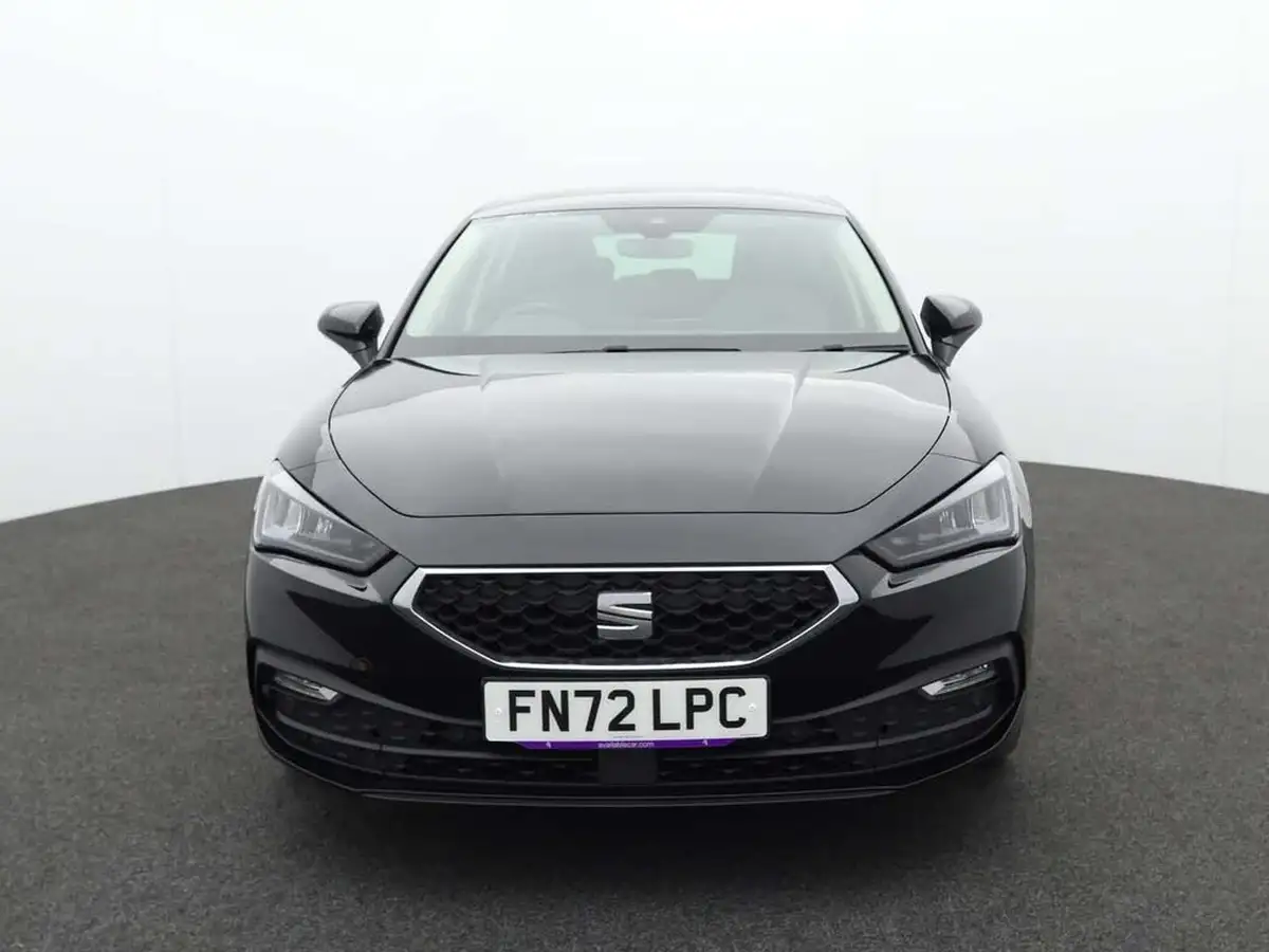 2022-seat-leon-big-1