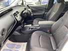 2019-toyota-prius-small-25