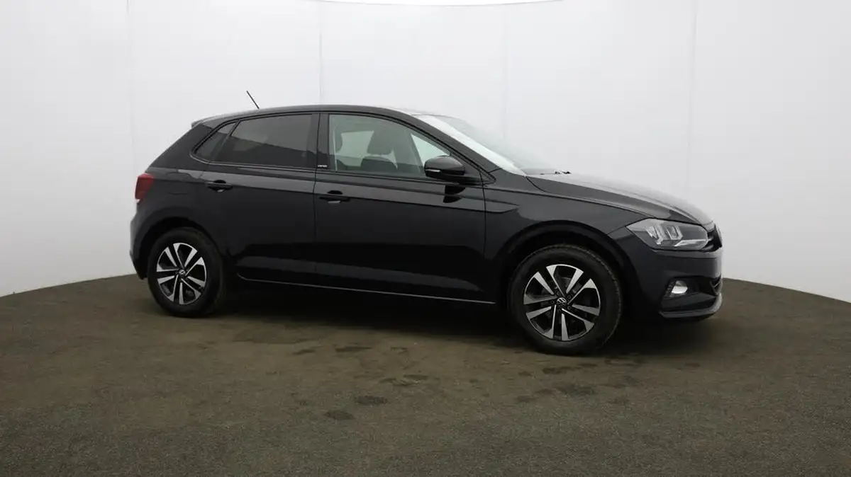 2021-volkswagen-polo-10-united-big-42