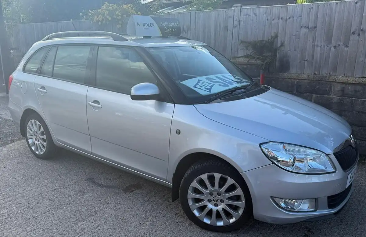 2014-skoda-fabia-16td-elegance-cr-105ps-estate-big-1
