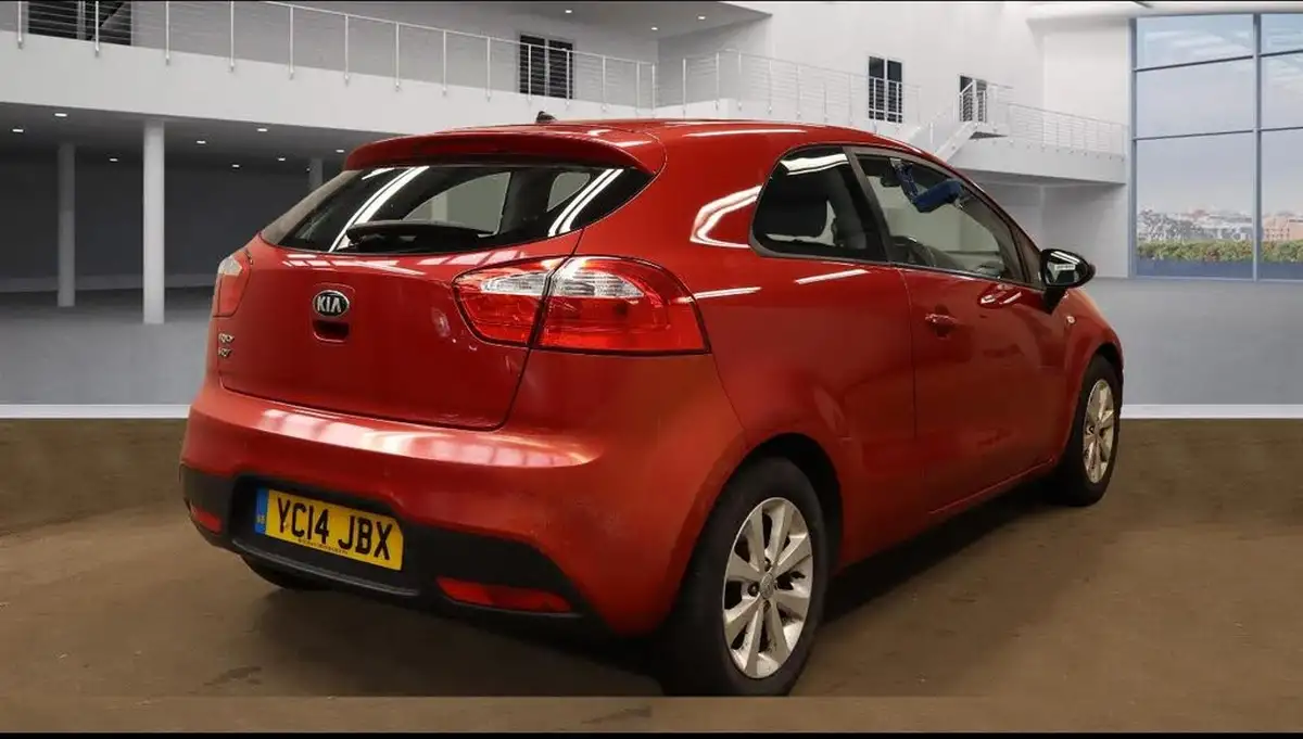 2014-kia-rio-125-vr7-3d-big-3