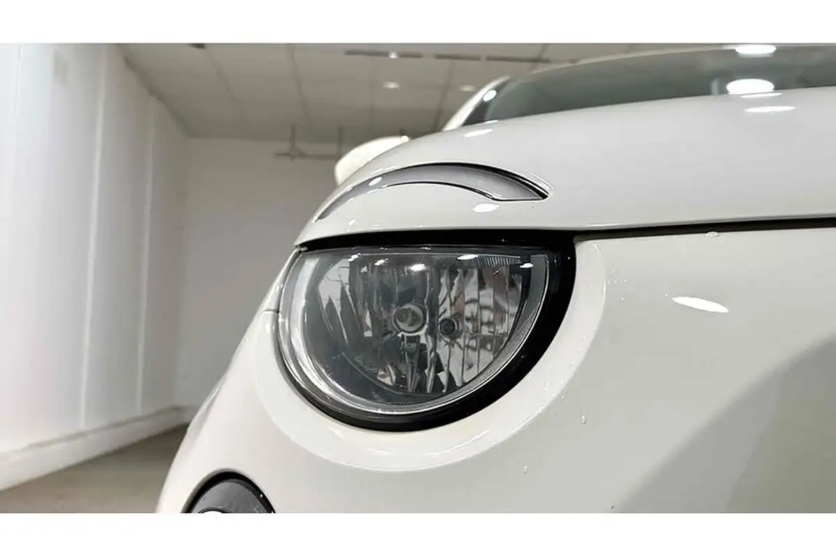 2022-fiat-500-e-icon-117bhp-big-17
