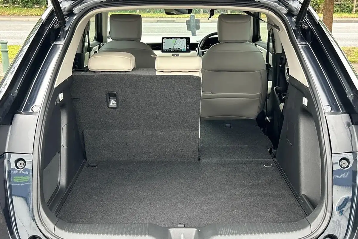 2022-honda-hr-v-15-i-mmd-advance-style-big-36