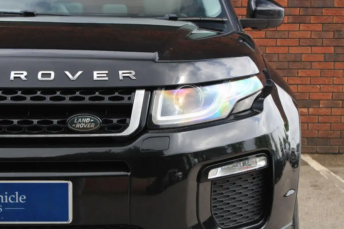 2017-land-rover-range-rover-evoque-20td4-se-tech-hatchback-5d-big-35