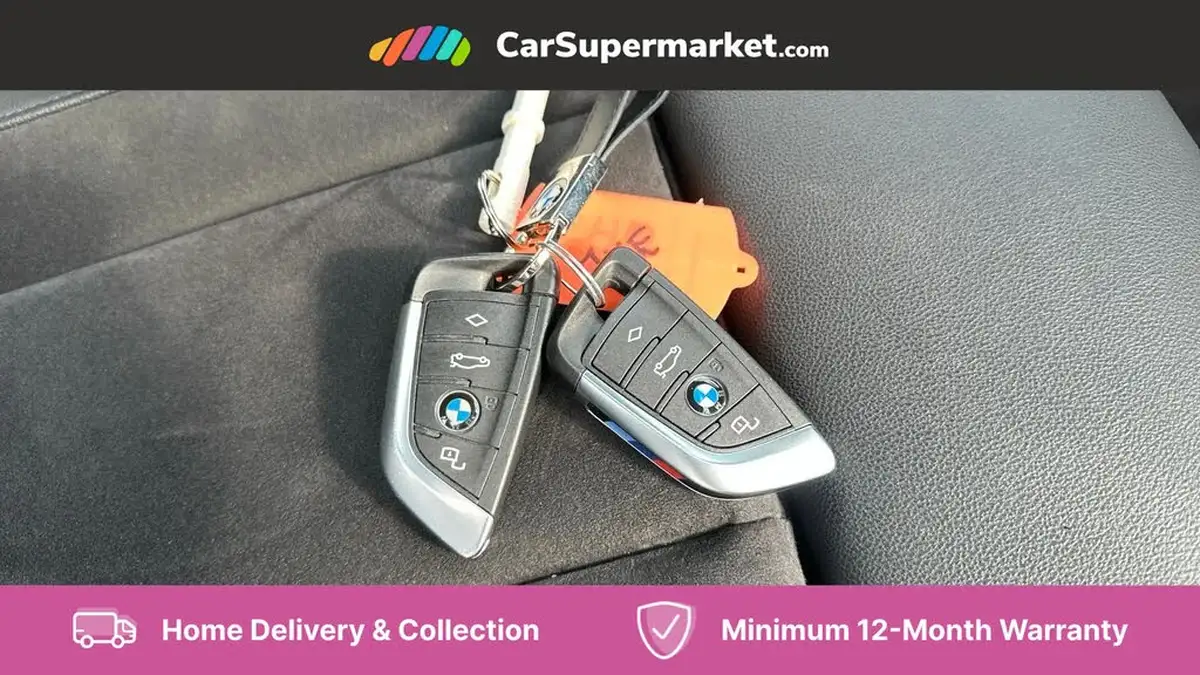 2023-bmw-i4-e-edrive40-m-sport-big-7