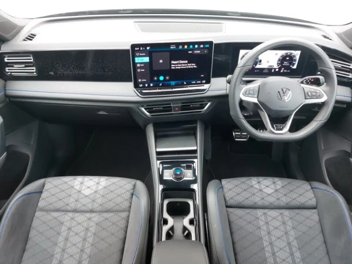 2024-volkswagen-tiguan-20tdi-r-line-150ps-big-2