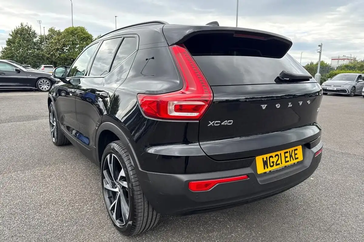 2021-volvo-xc40-15-t3-r-design-pro-161bhp-auto-big-7