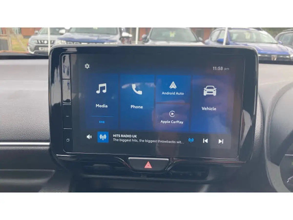 2024-toyota-yaris-15-vvt-i-icon-big-11