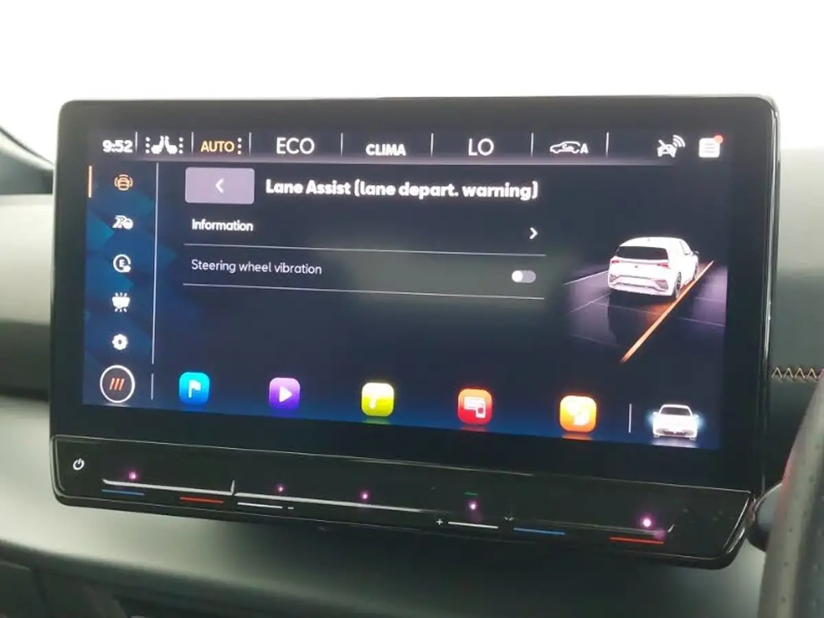 2022-cupra-born-e-v3-230ps-77kwh-e-boost-big-12