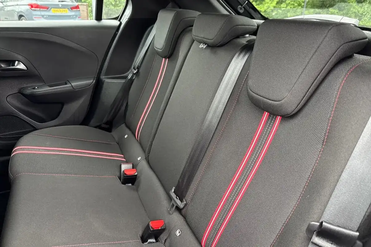 2023-vauxhall-corsa-12i-gs-big-18