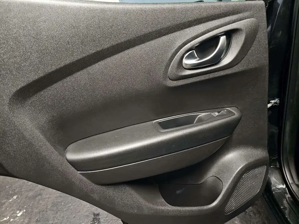 2020-renault-kadjar-13-tce-iconic-140bhp-1332cc-big-48