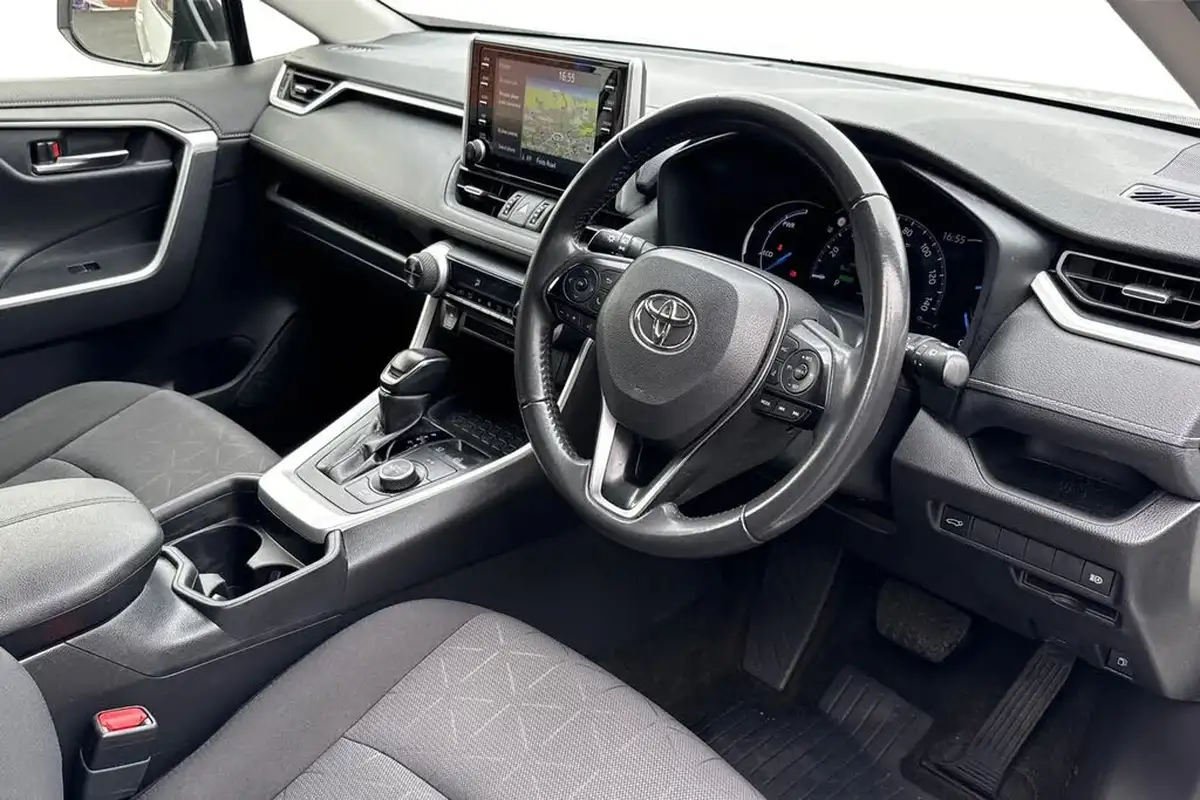 2022-toyota-rav4-25-vvt-i-design-219bhp-big-13
