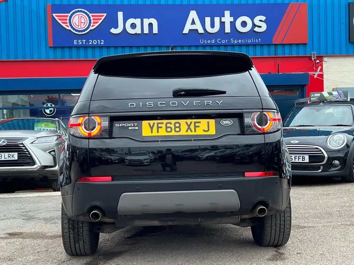 2018-land-rover-discovery-sport-20td4-landmark-big-4