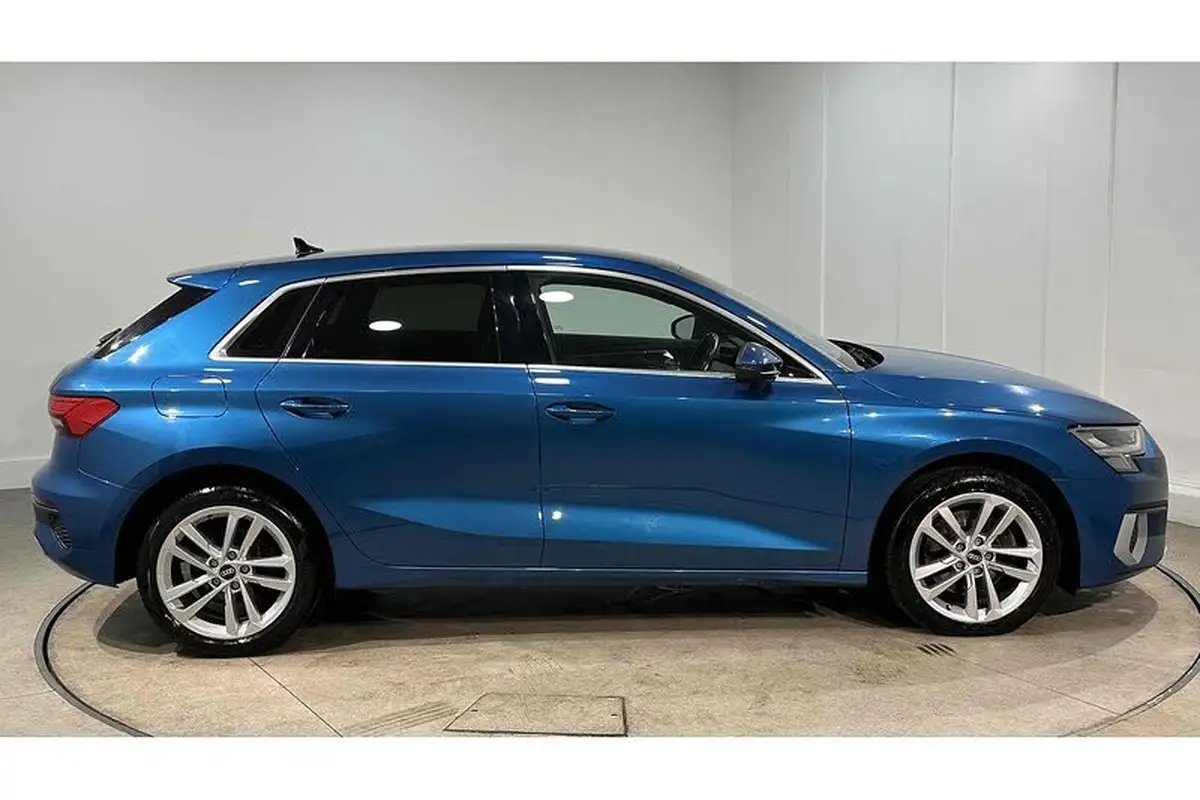 2020-audi-a3-15-35-tfsi-sportback-5d-1498cc-big-2
