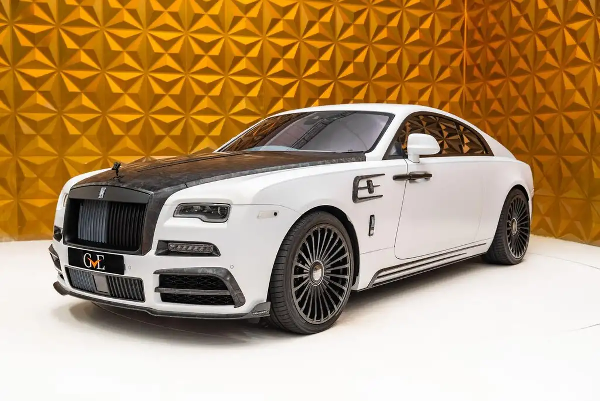 2024-rolls-royce-wraith-66-big-17