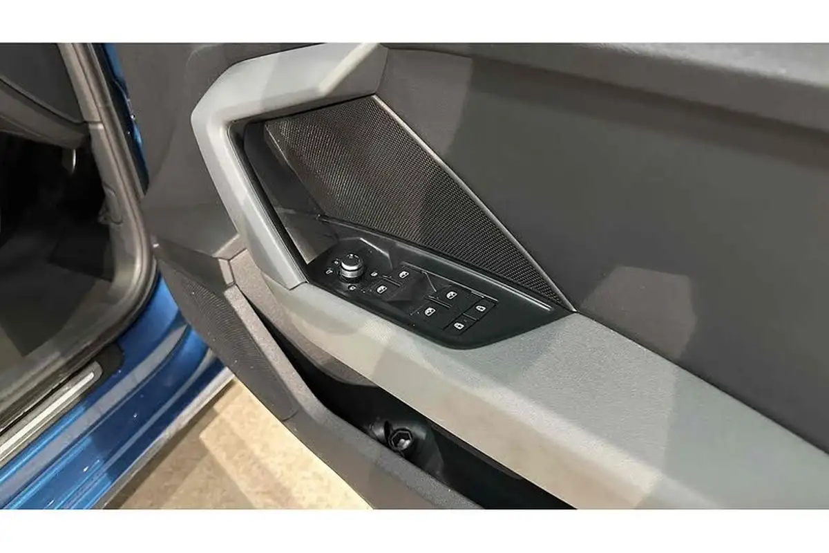 2020-audi-a3-15-35-tfsi-sportback-5d-1498cc-big-30