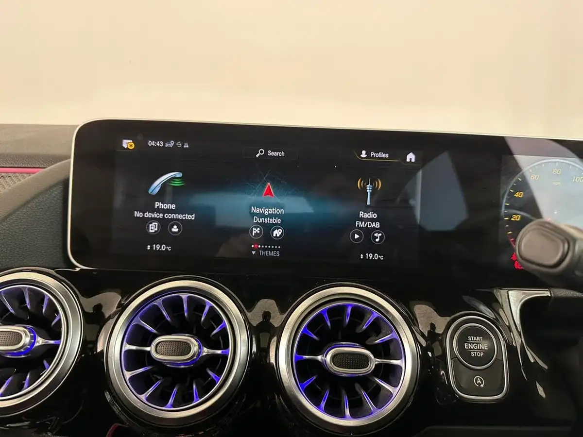 2020-mercedes-benz-b-class-13-b200-amg-line-premium-plus-big-54