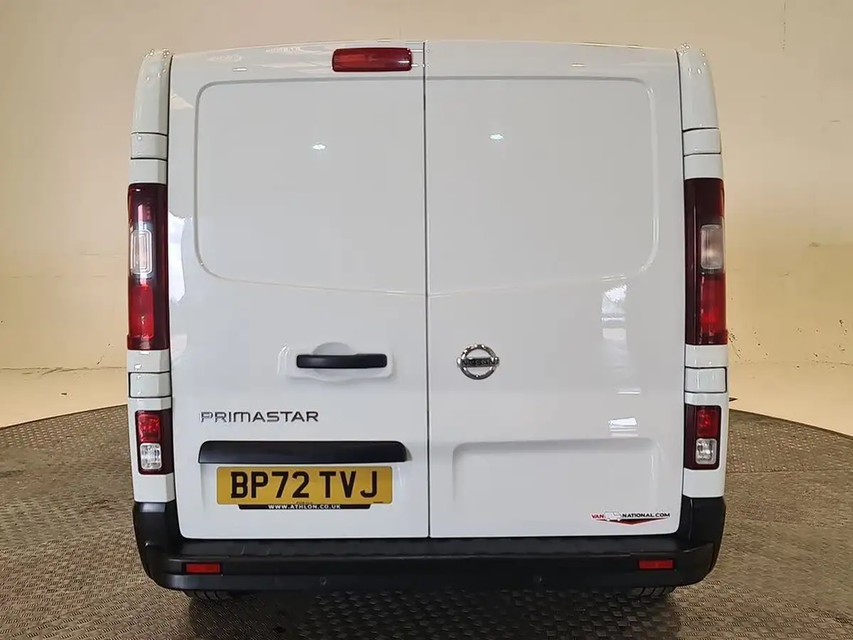 2023-nissan-primastar-20dci-acenta-28-l1h1-110pseu6d-big-17