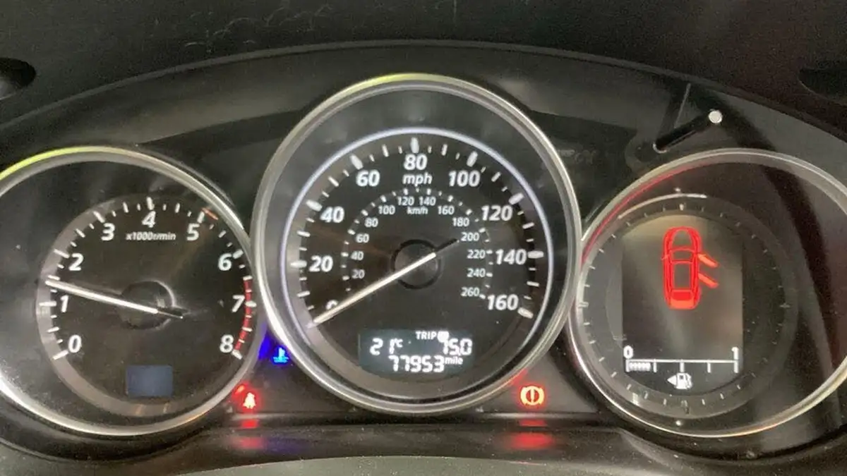 2014-mazda-cx-5-20-sport-nav-big-8