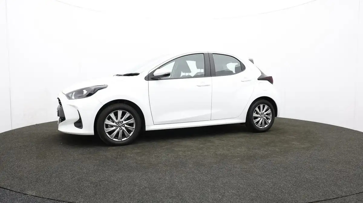 2022-toyota-yaris-15-vvt-i-icon-big-67