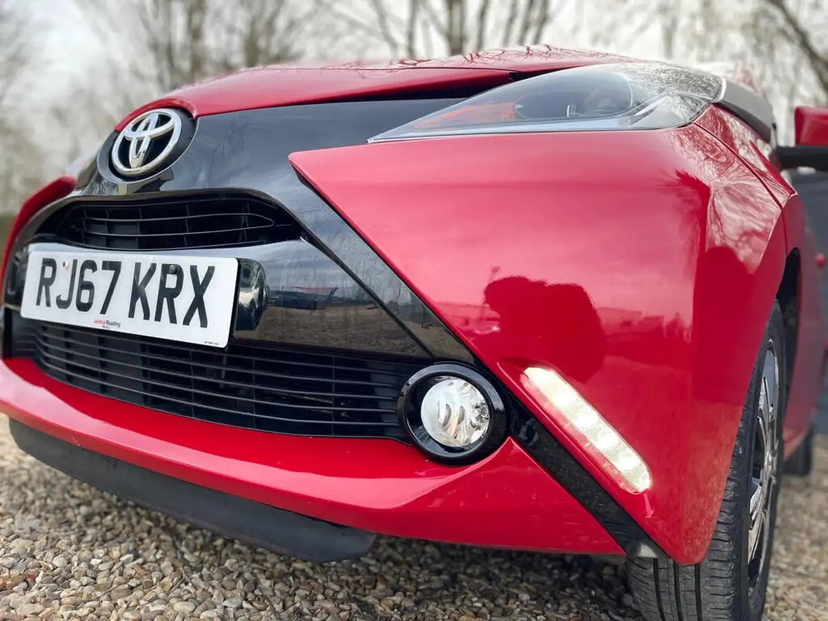 2018-toyota-aygo-10-vvt-i-x-clusiv3-71bhp-big-7