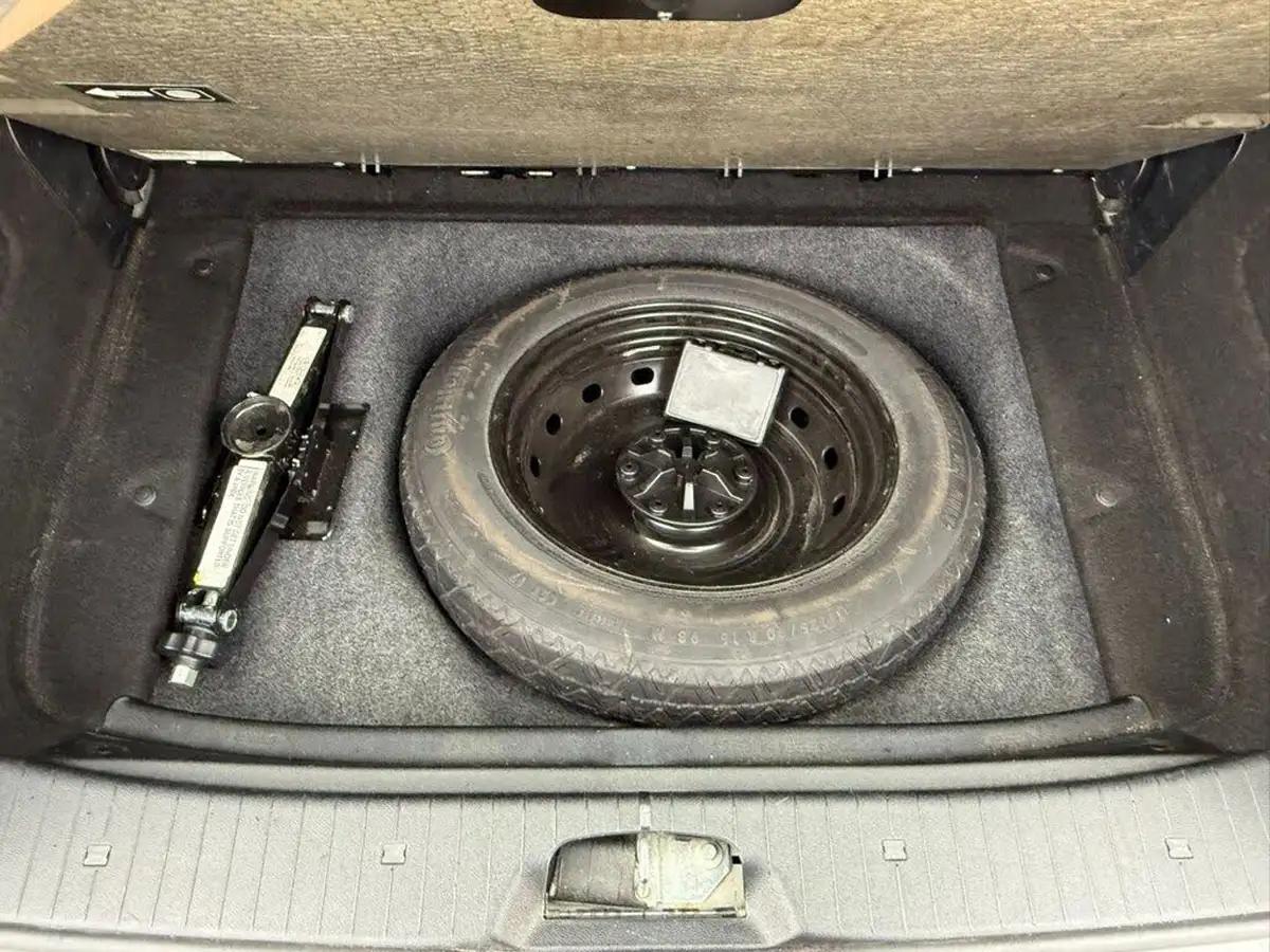2012-mercedes-benz-a-class-20td-a180-avantgarde-se-cvt-big-6