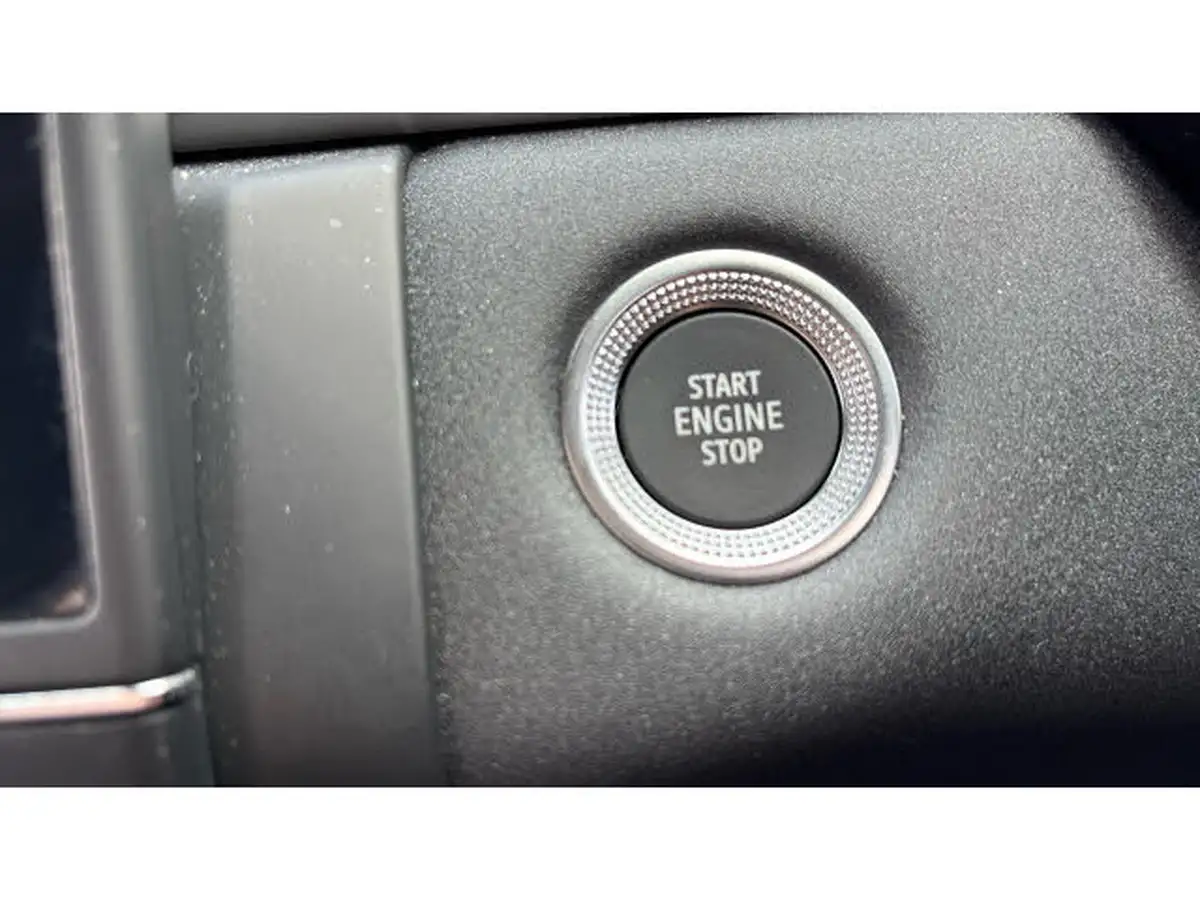 2021-renault-captur-13-tce-iconic-140ps-big-32