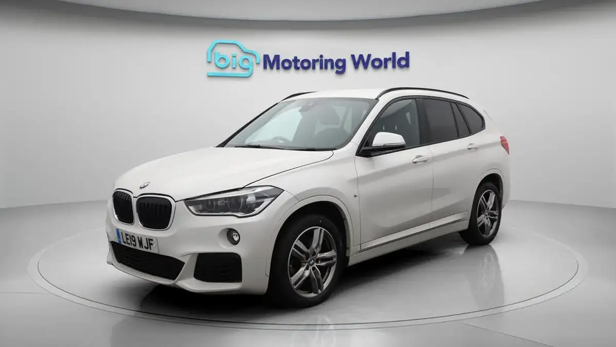 2019-bmw-x1-20-sdrive20i-m-sport-big-3