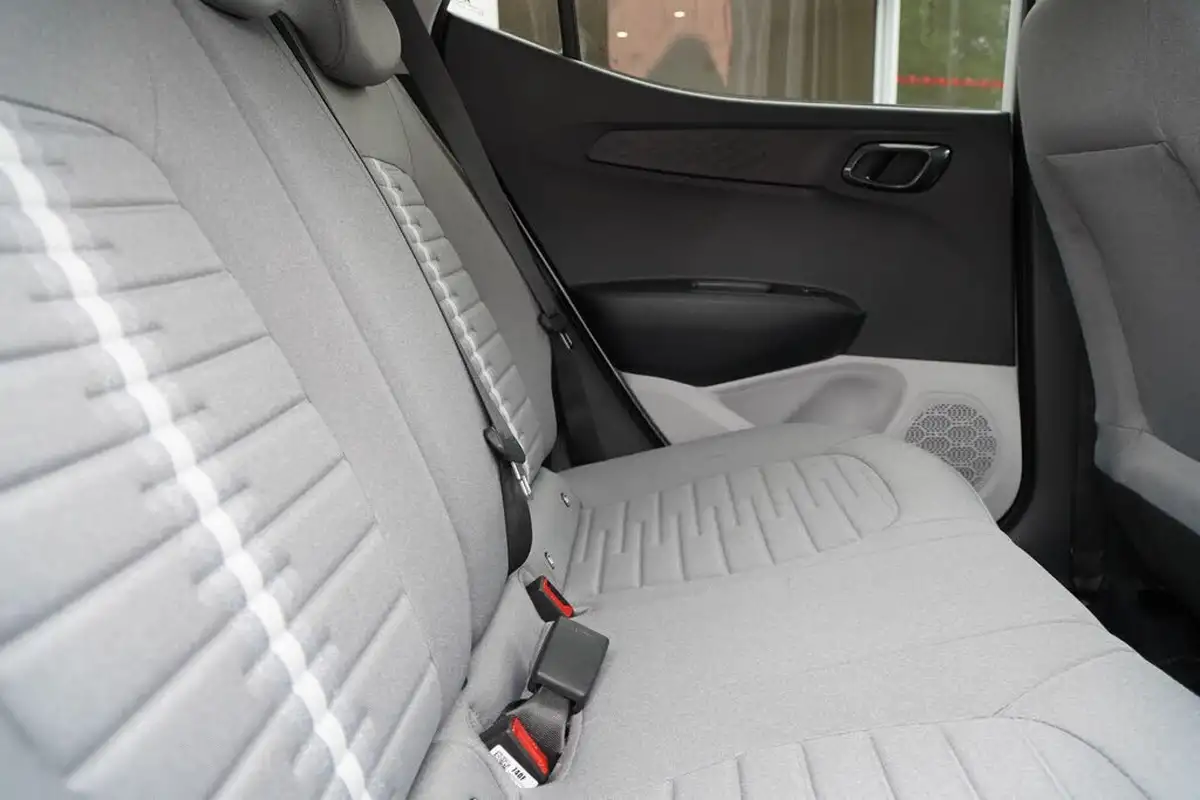 2024-hyundai-i10-12-premium-84ps-big-72
