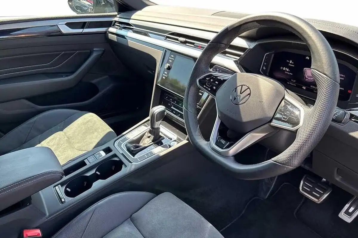 2024-volkswagen-arteon-14-tsi-r-line-shooting-brake-big-5